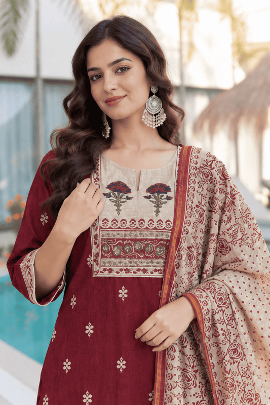Red Printed Cotton Kurta and pant with dupatta