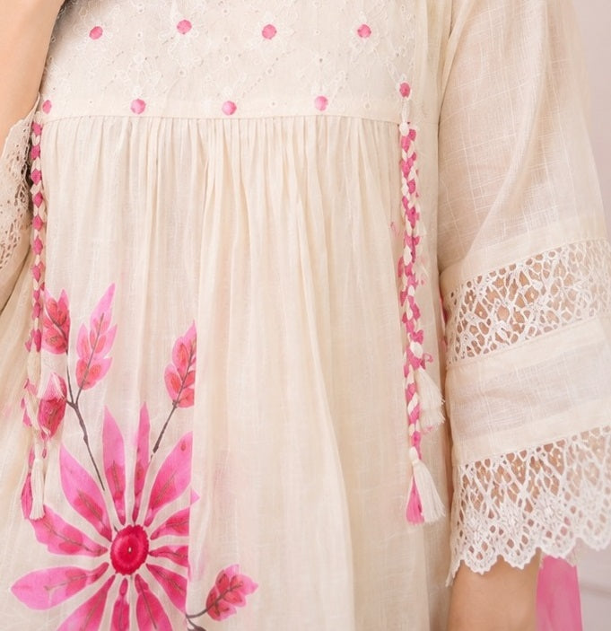 Off-White Cotton Schiffli Kurta Pant With Pink Dupatta