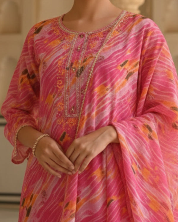 Pink Leheriya Pattern Cotton Suit Set With Dupatta