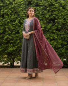 Georgette Embroidered Grey kurta set with maroon dupatta
