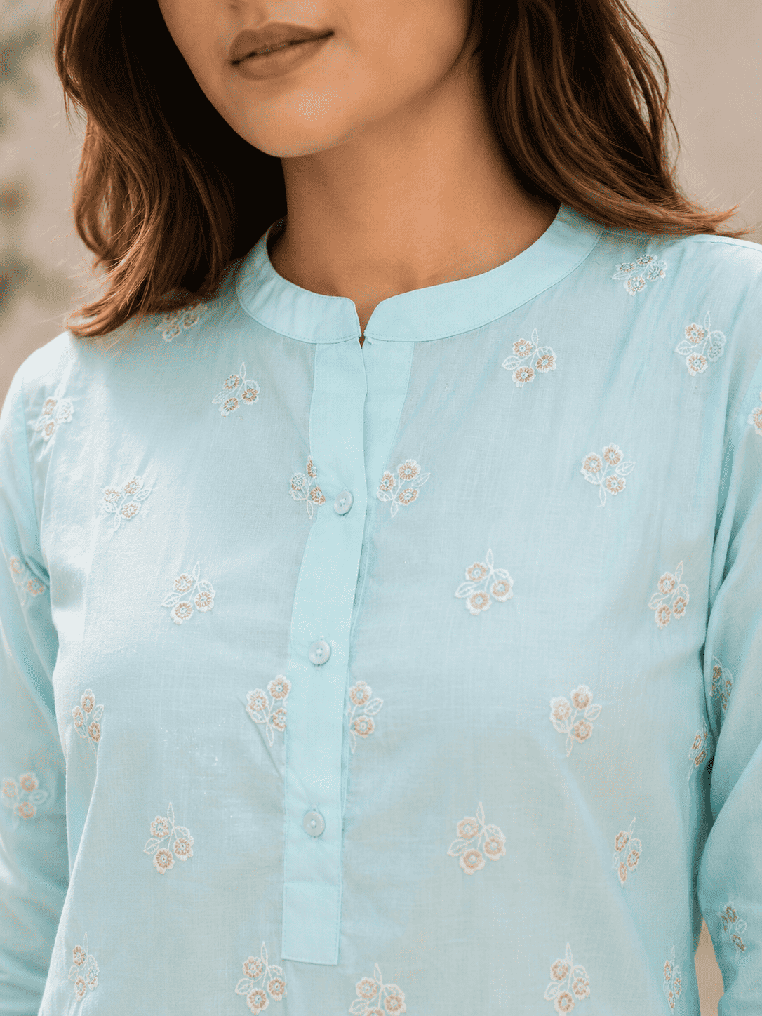 Blue Floral Embroidery Cotton Kurta