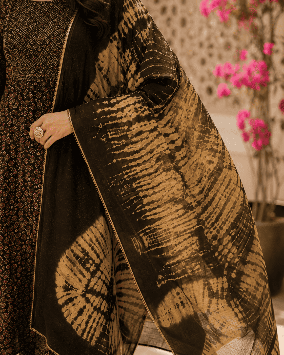 Black Printed Cotton Kurta Set With Tie And Dye Dupatta