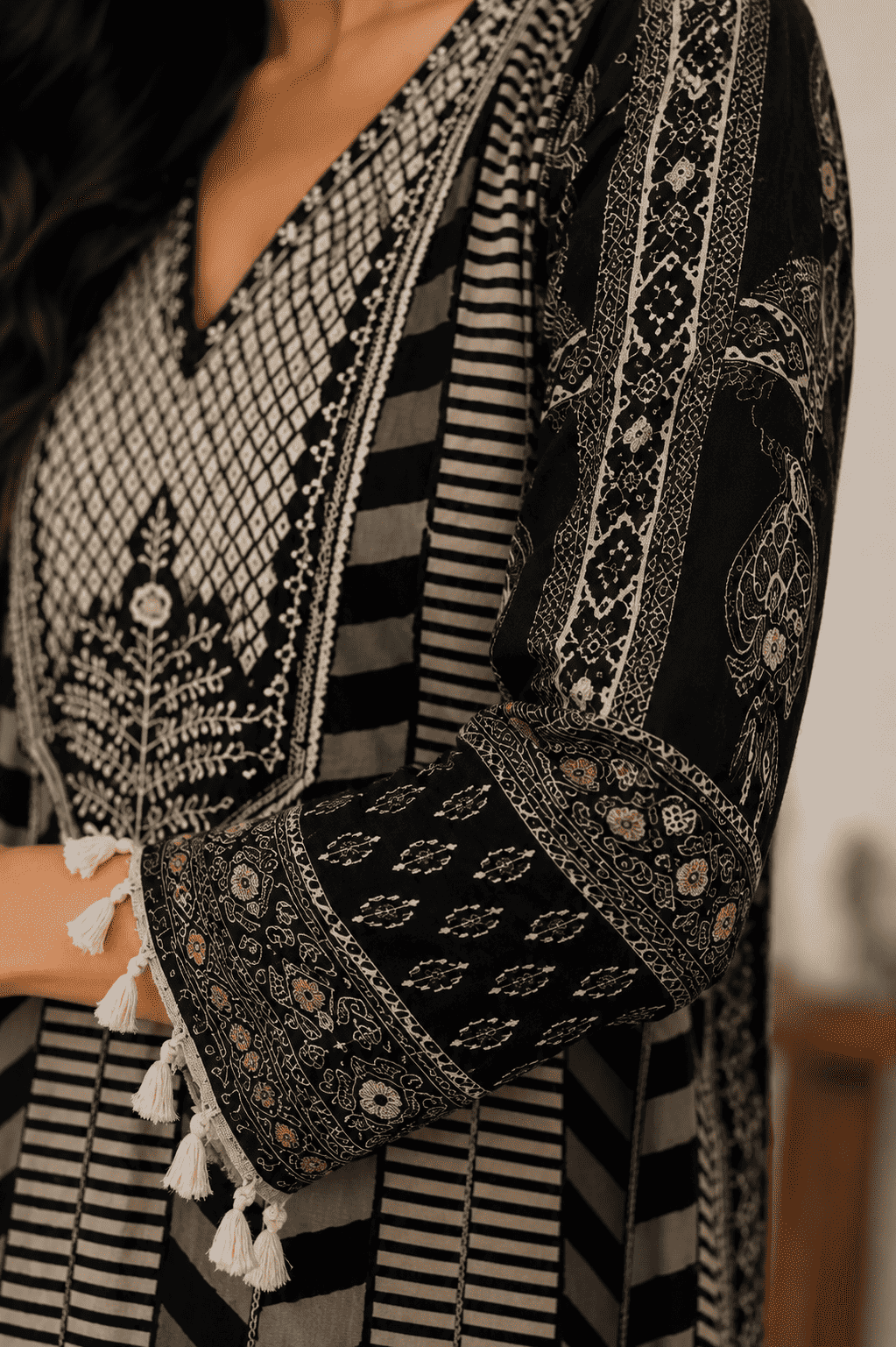 Black Muslin Printed Kurta Pant Set