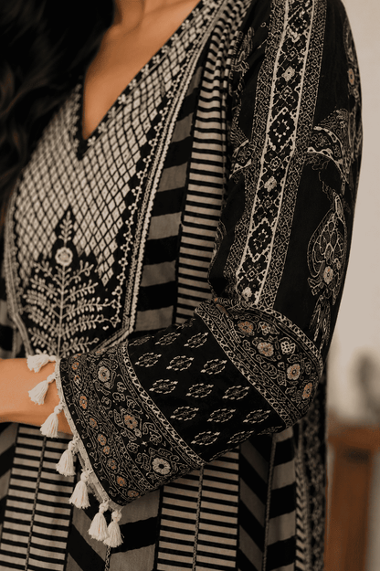 Black Muslin Printed Kurta Pant Set