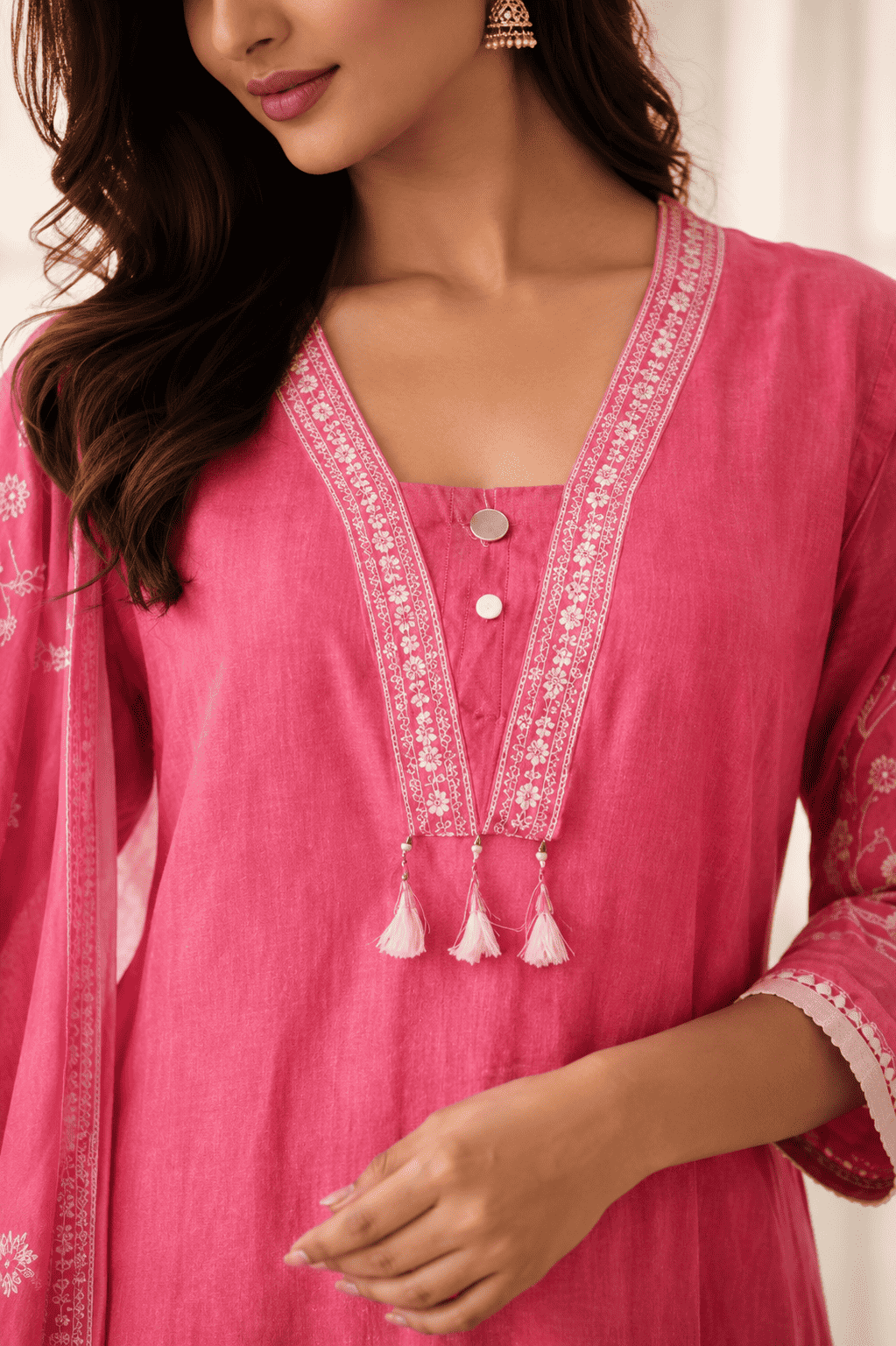 Pink cotton kurta pant set with white floral printed dupatta