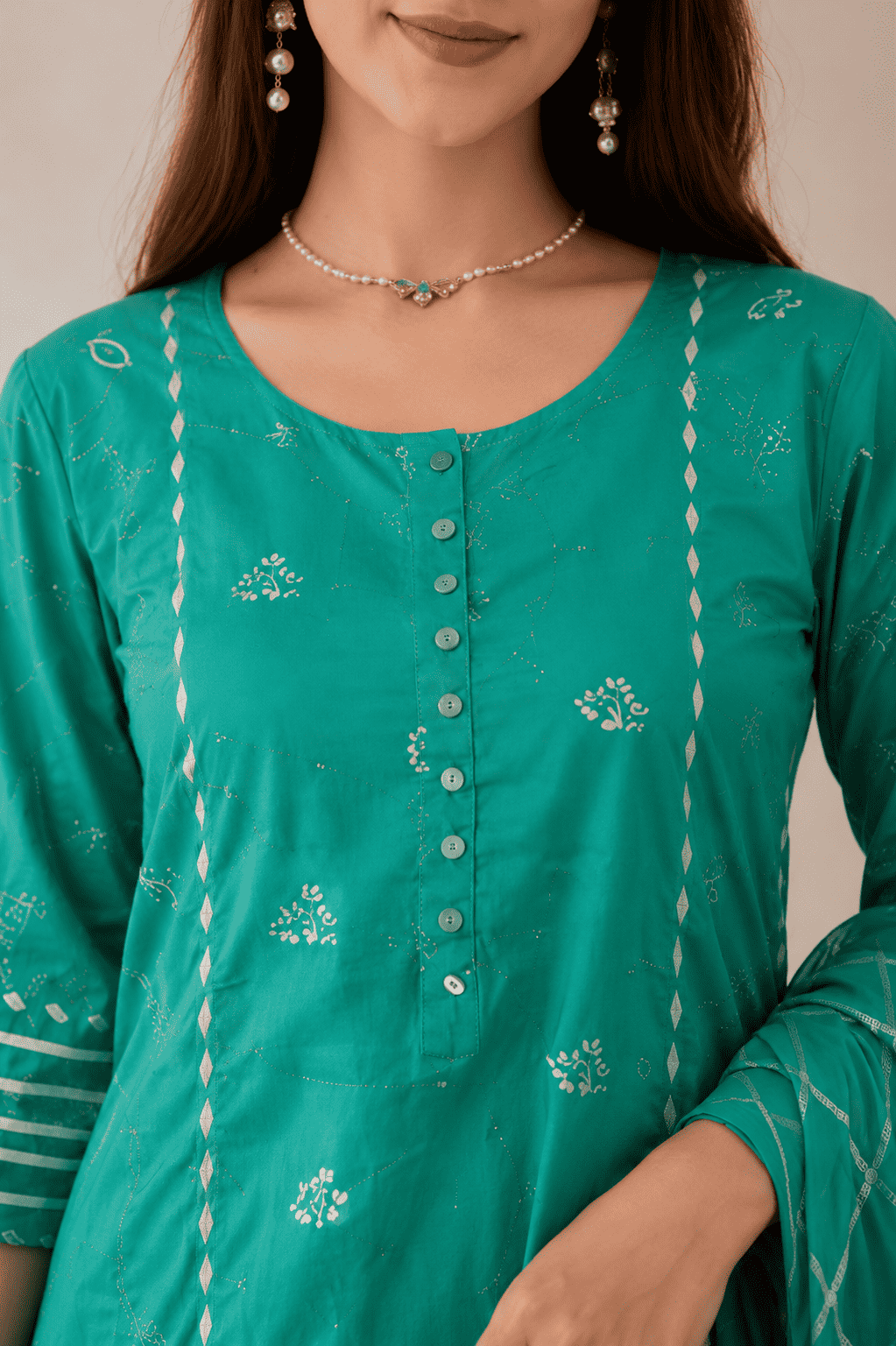 Green Silk embroidered Kurta Pant Set with dupatta