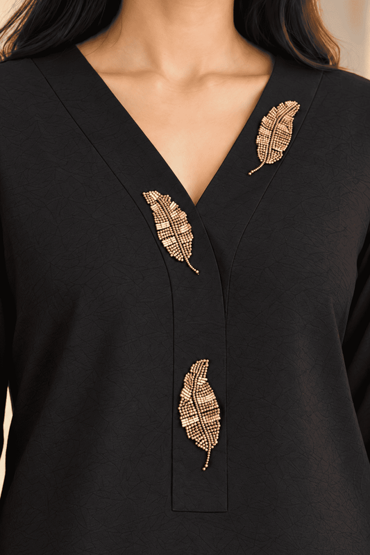 Black Embroidered Dola Silk Kurta Pant Set