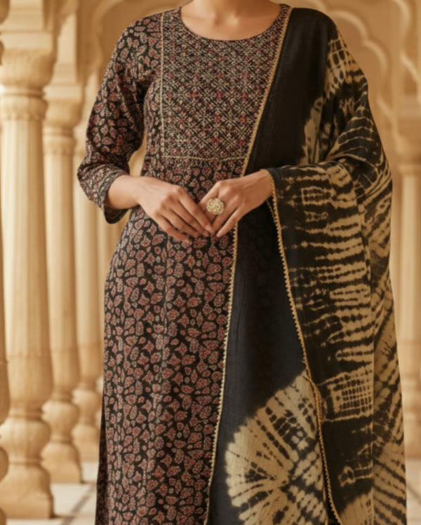 Black Printed Cotton Kurta Set With Tie And Dye Dupatta
