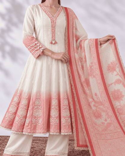 Ivory & Blush Pink Mul Chanderi Ombre Shaded Kurta and Pant with Dupatta