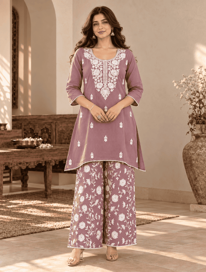 Lilac Mul Chanderi Embroidered Kurta Pant Set