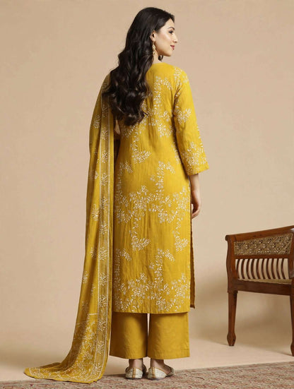 Yellow Floral Embroidery Mul Chanderi Kurta Set with Dupatta