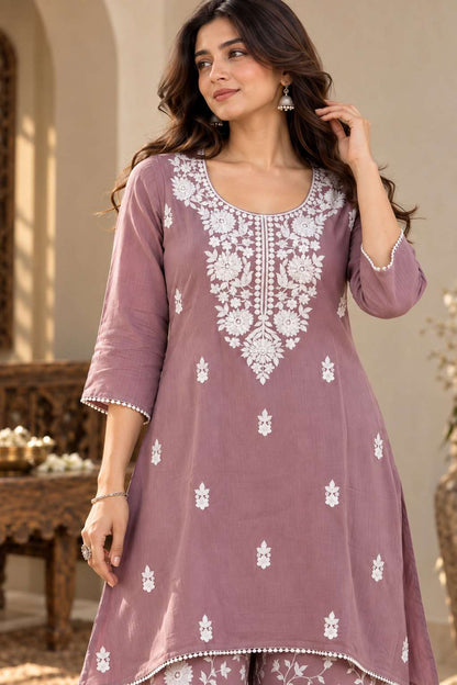 Lilac Mul Chanderi Embroidered Kurta Pant Set