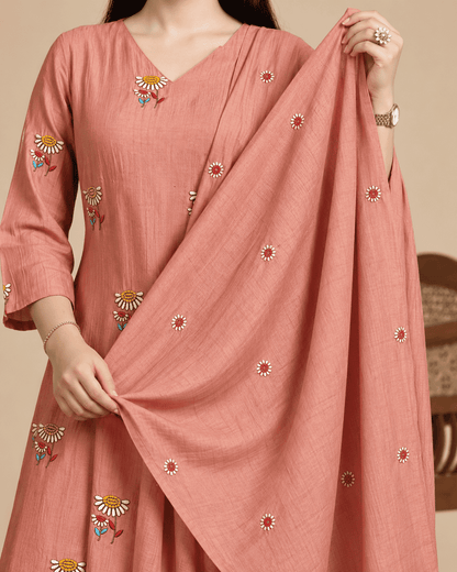 Blush Pink Embroidered Crushed Palli Silk Kurta and Pant with Dupatta