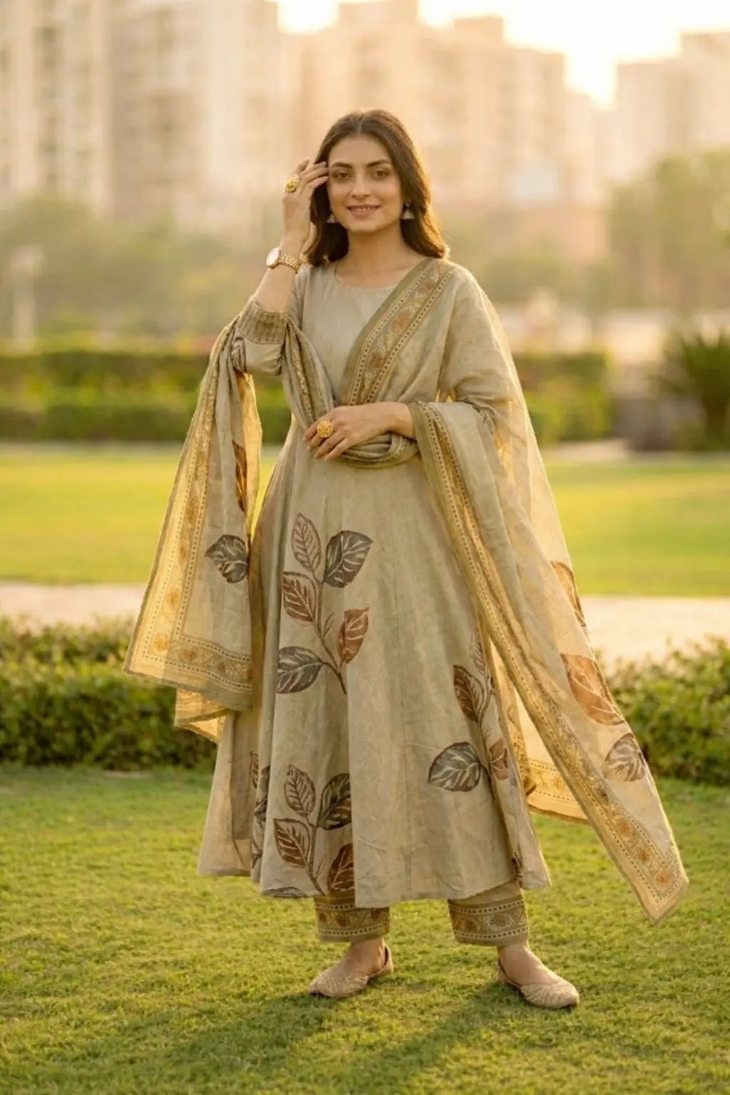 Leaf Motifs Sage Rayon kurta set with dupatta