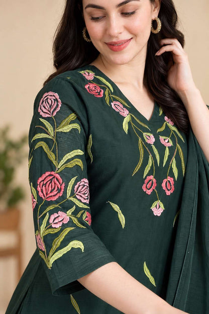 Dark Green Emroidered Rayon Kurta Pant and Dupatta