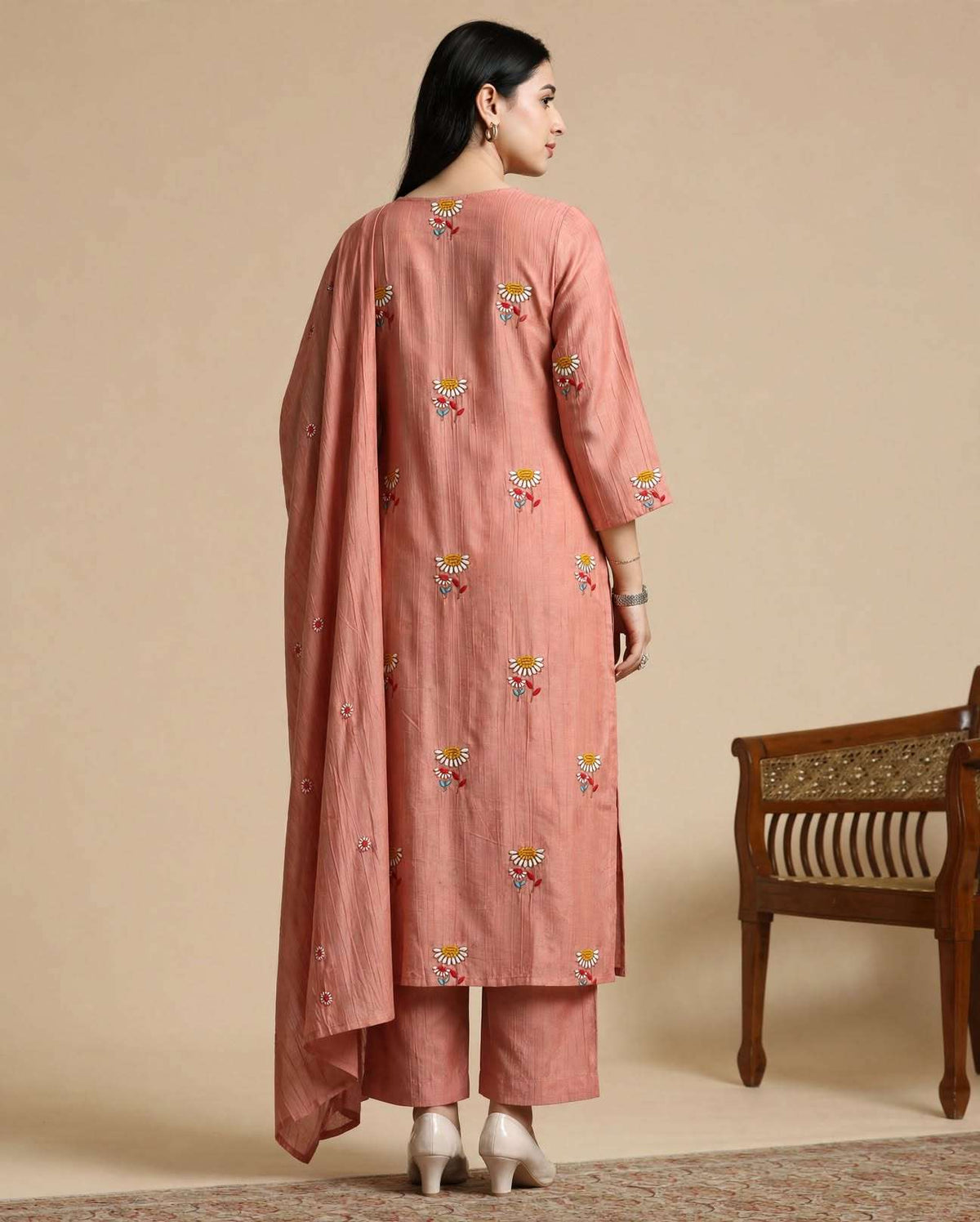 Blush Pink Embroidered Crushed Palli Silk Kurta and Pant with Dupatta