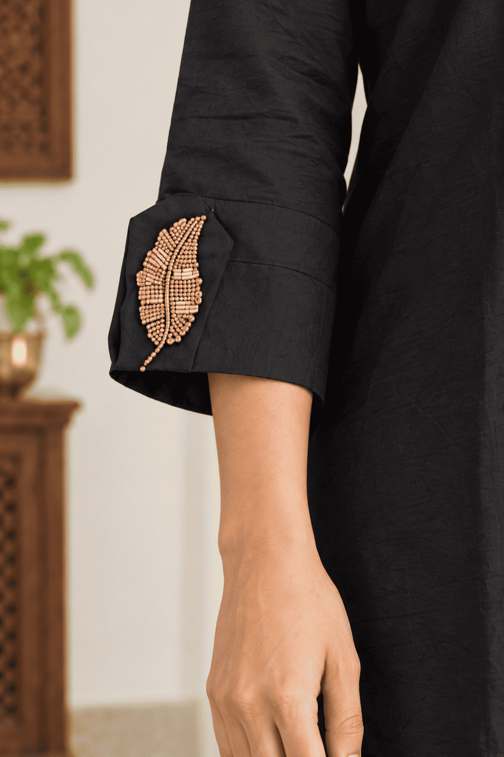 Black Embroidered Dola Silk Kurta Pant Set